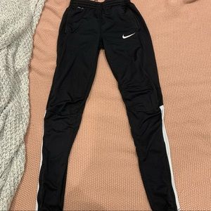 NIKE Joggers